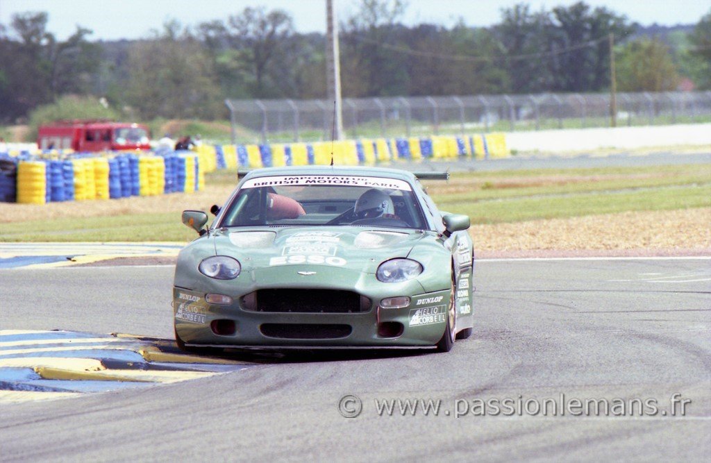 Aston Martin DB7 24h du mans 1995 