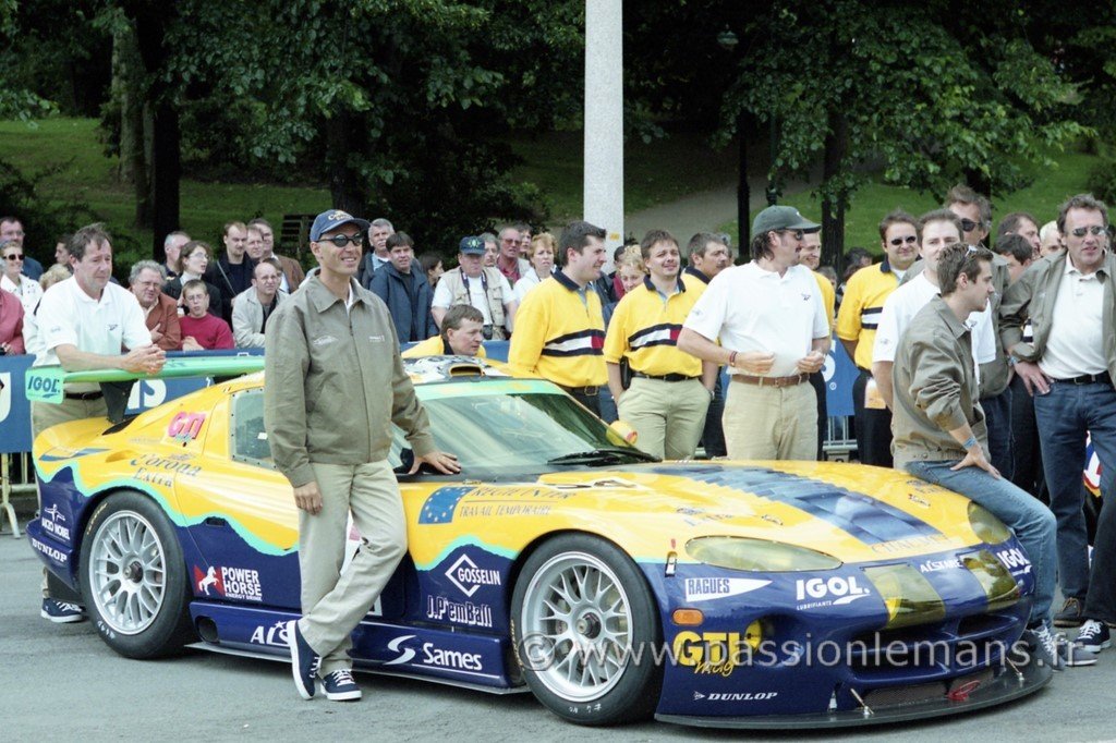 Paul Belmondo Racing pesage 24h du mans 1999