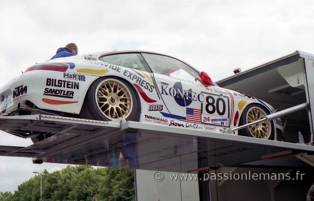 24h du mans 1999 Le pesage