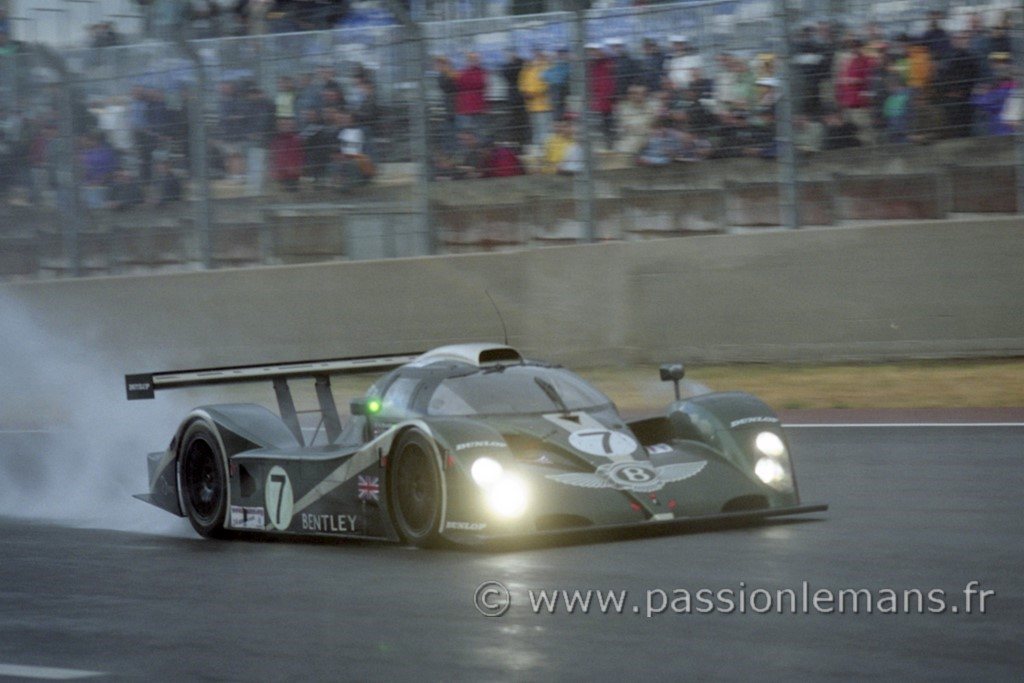 Bentley le mans 2001