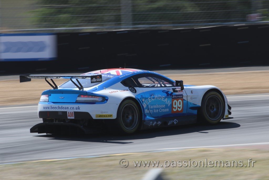 aston_martin_le_mans_17